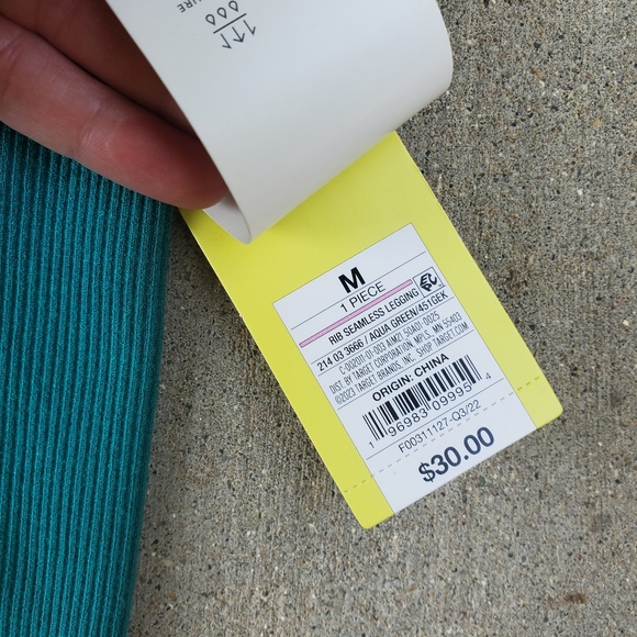 All in Motion ribbed high rise green leggings size medium women's seamless new - Picture 3 of 3